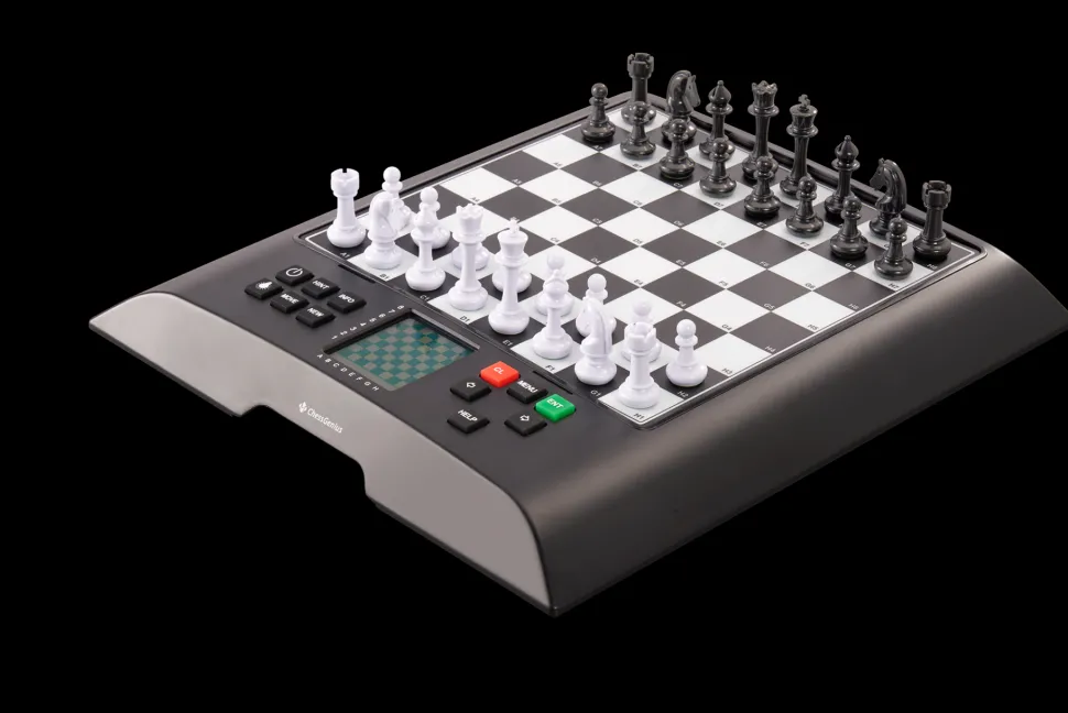 MILLENNIUM M810 ChessGenius - Chess Computer